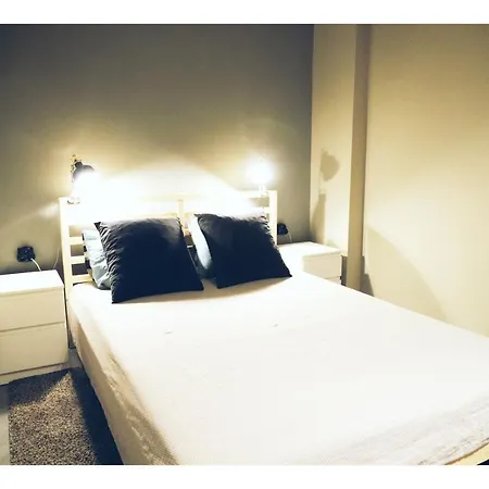 Saga Suites * Side